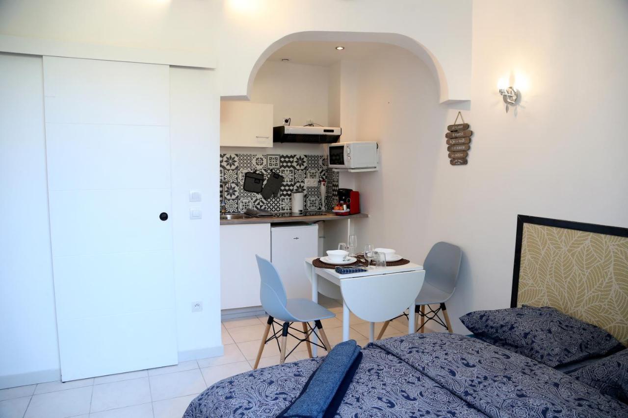 Pluton Daire Saint-Quentin  Dış mekan fotoğraf