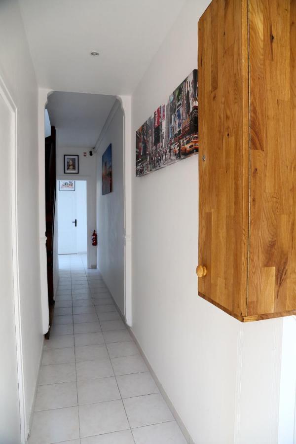 Pluton Daire Saint-Quentin  Dış mekan fotoğraf